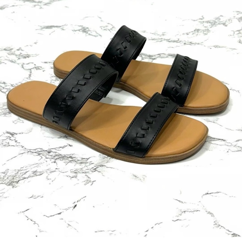 LC Lauren Conrad Black and Tan Double-Strap Sandals
